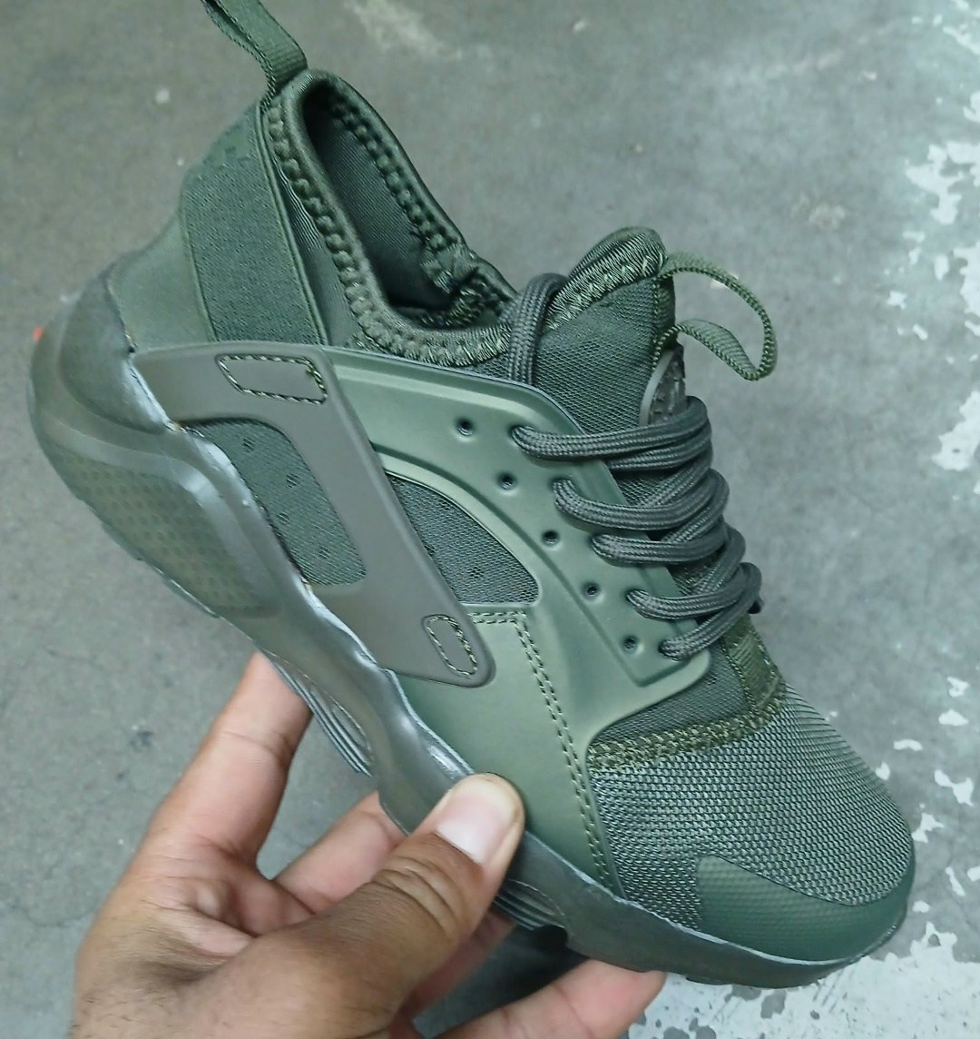nike air huarache run ultra,nike air huarache ultra,nike air huarache run,nike air huarache,nike huarache ultra