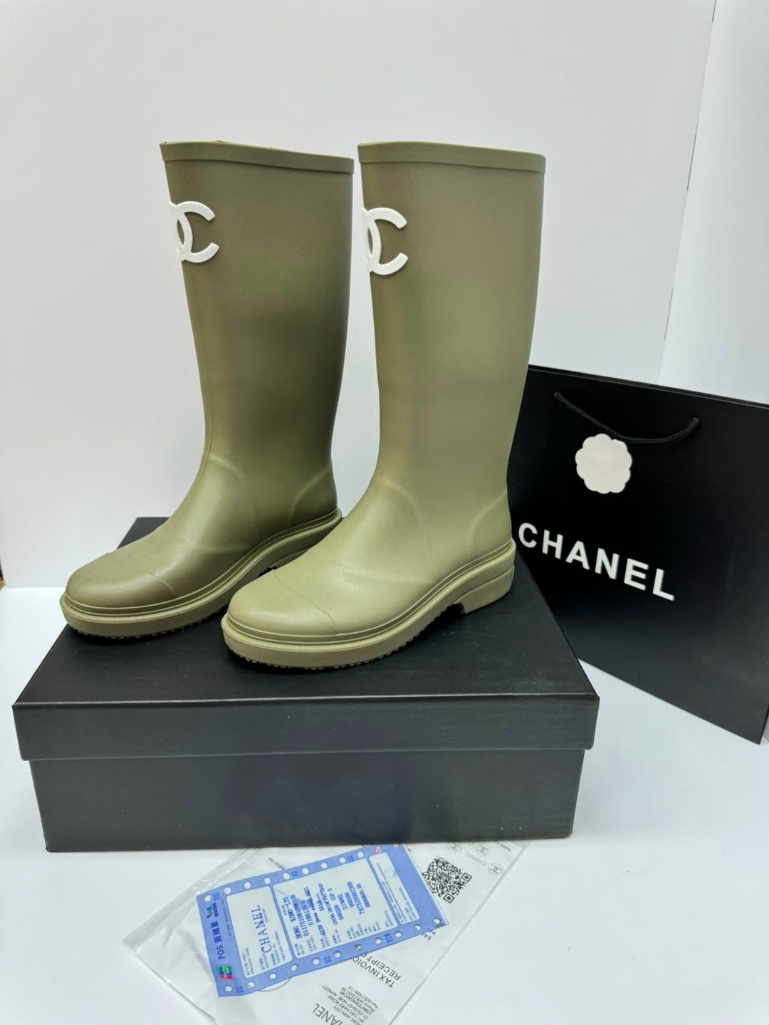 резиновые сапоги шанель,резиновые сапоги chanel,сапоги chanel,сапоги шанель,резиновые сапоги