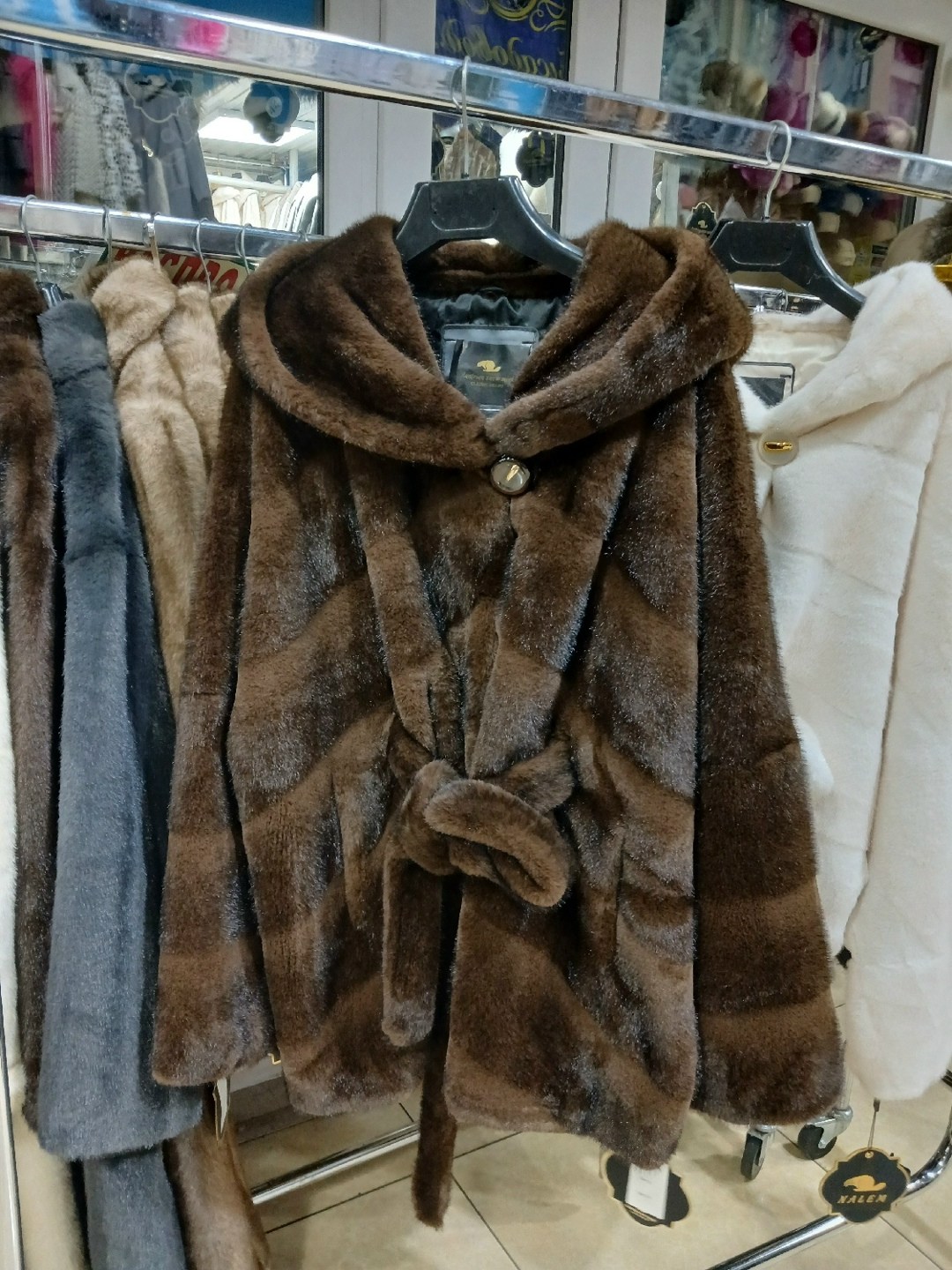 белая норковая шуба,шуба белая норка,шуба,норковая шуба,шуба из кролика под норку