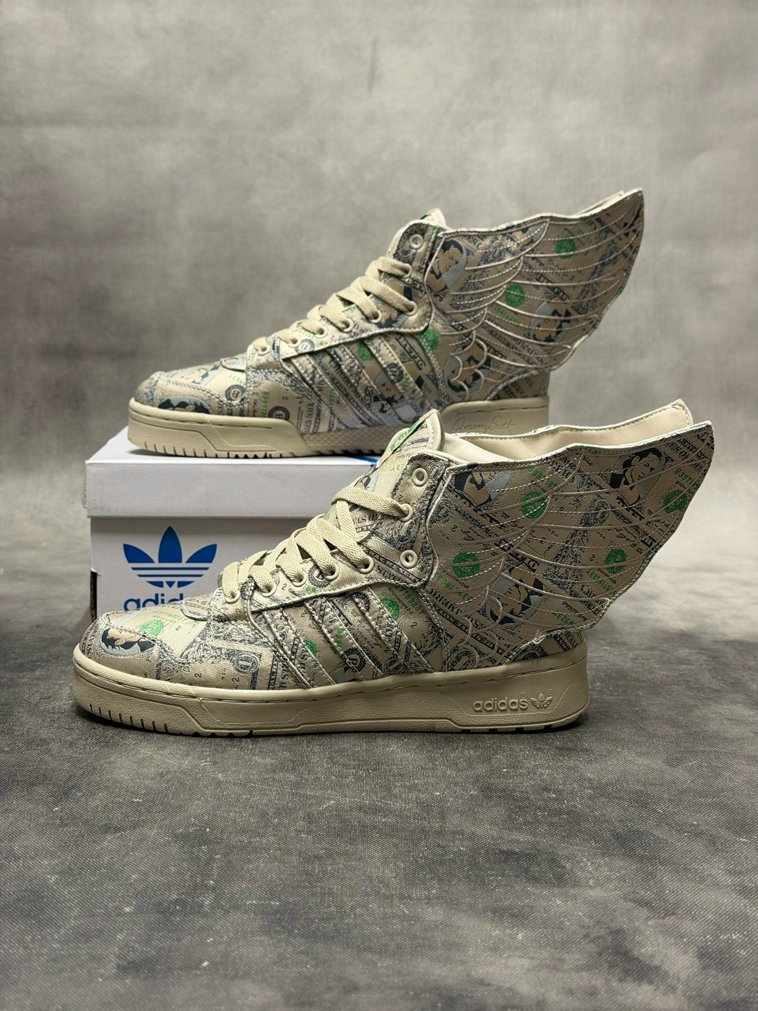 adidas jeremy scott wings 2.0,adidas jeremy scott money wings 2.0,adidas wings 2.0 x jeremy scott money,adidas jeremy scott wings,adidas x jeremy scott js wings 2.0 money g95773
