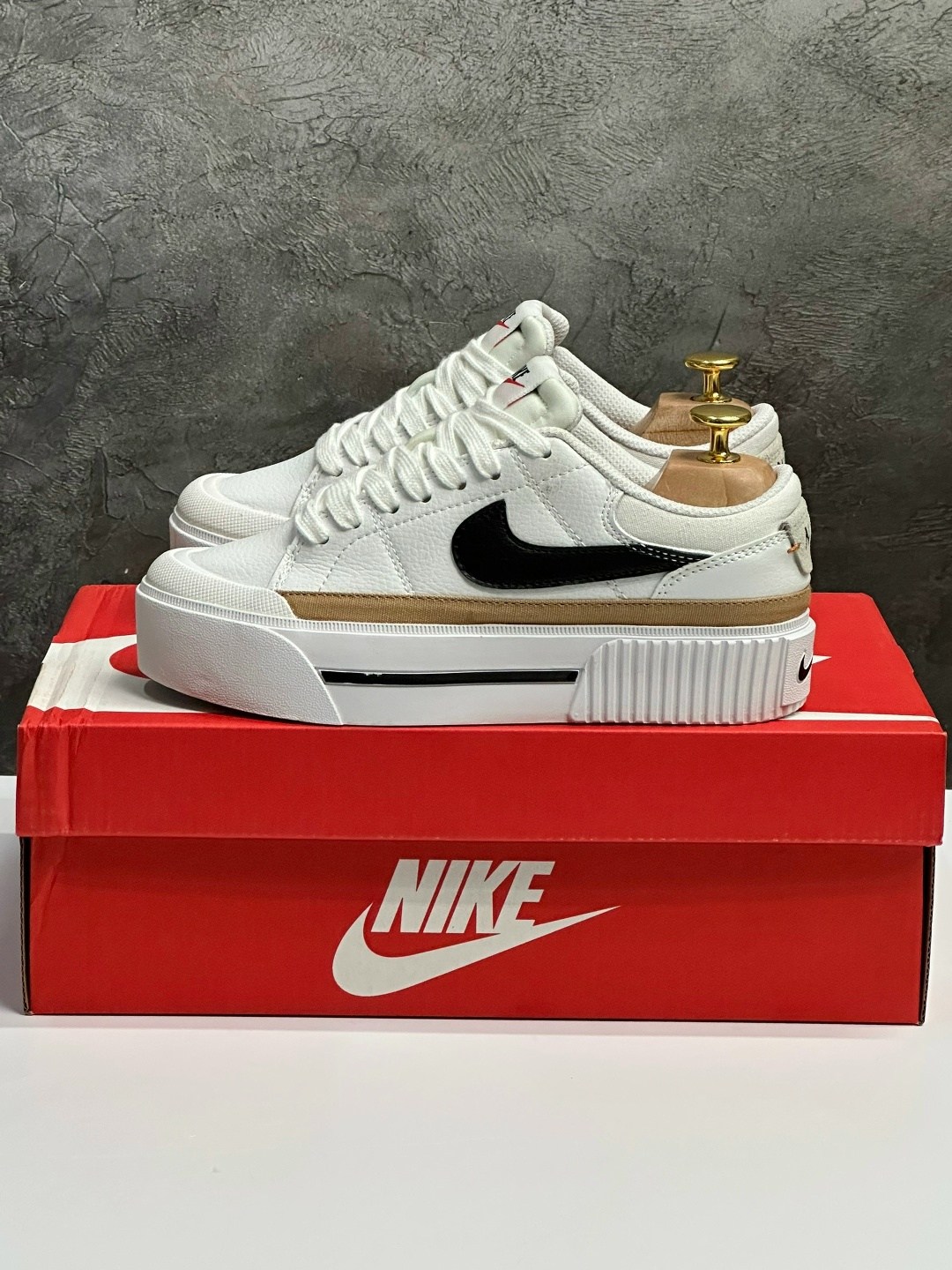 кроссовки nike court женские на высокой платформе,nike court legacy lift,кроссовки nike court legacy lift,кроссовки,кроссовки nike court legacy