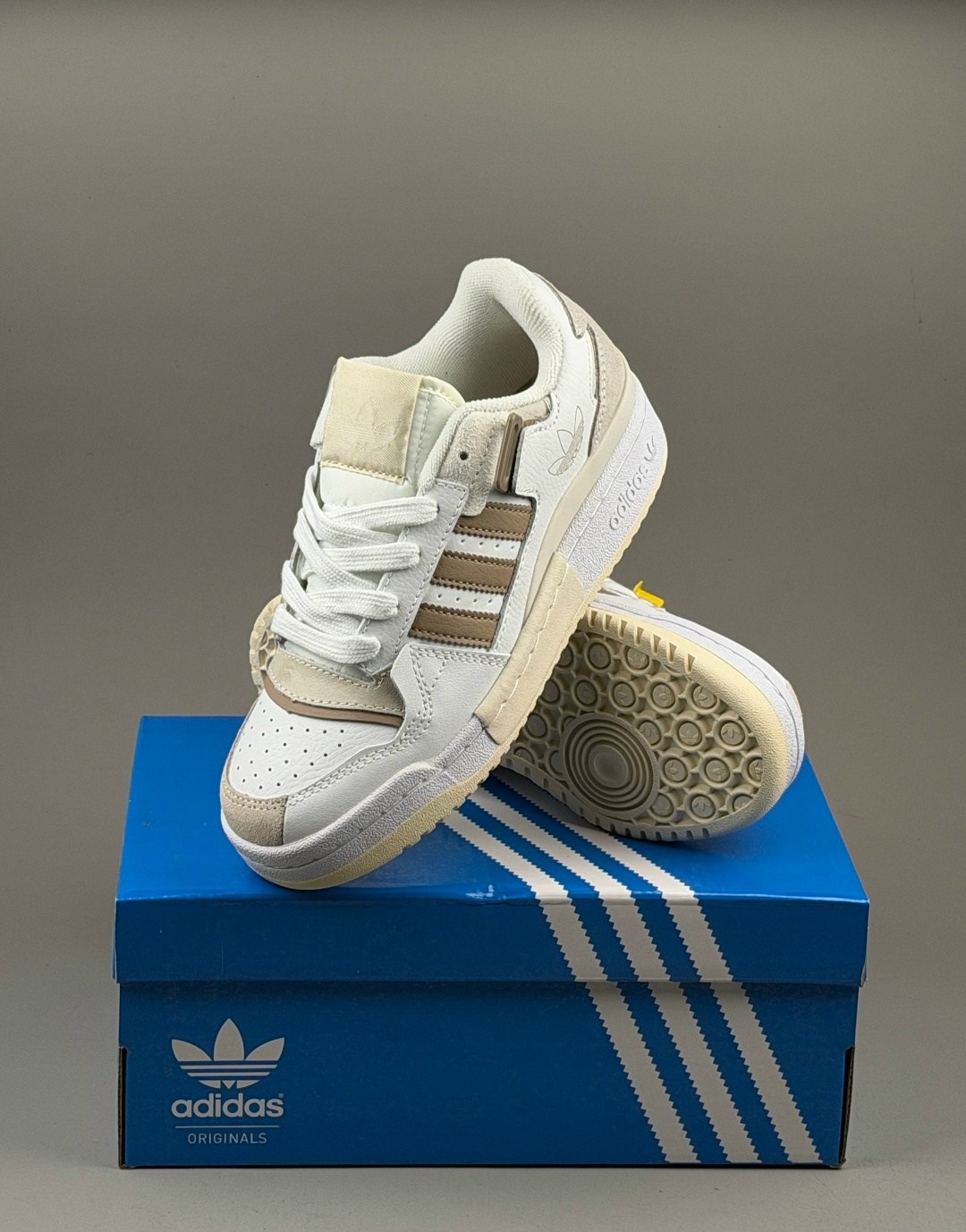 кроссовки adidas,кроссовки женские adidas,кроссовки adidas original,кроссовки мужские женские adidas,кроссовки мужские adidas