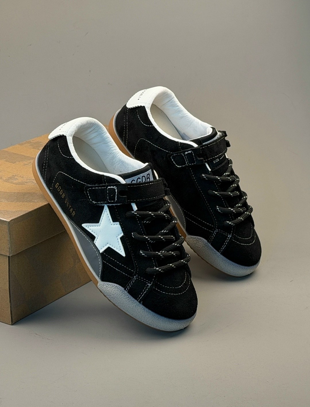 , женская,golden goose кроссовки,кеды golden goose,обуви