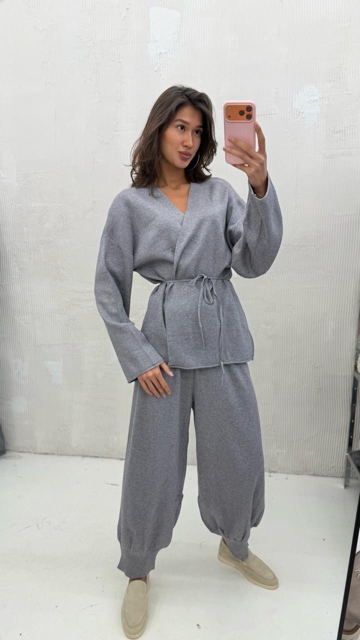 брючный костюм sk brand sk7140 черный,костюм классический женский full grace повседневный двойка брючный черный,стильный костюм,брючный костюм (лён),брючный костюм айзе черный