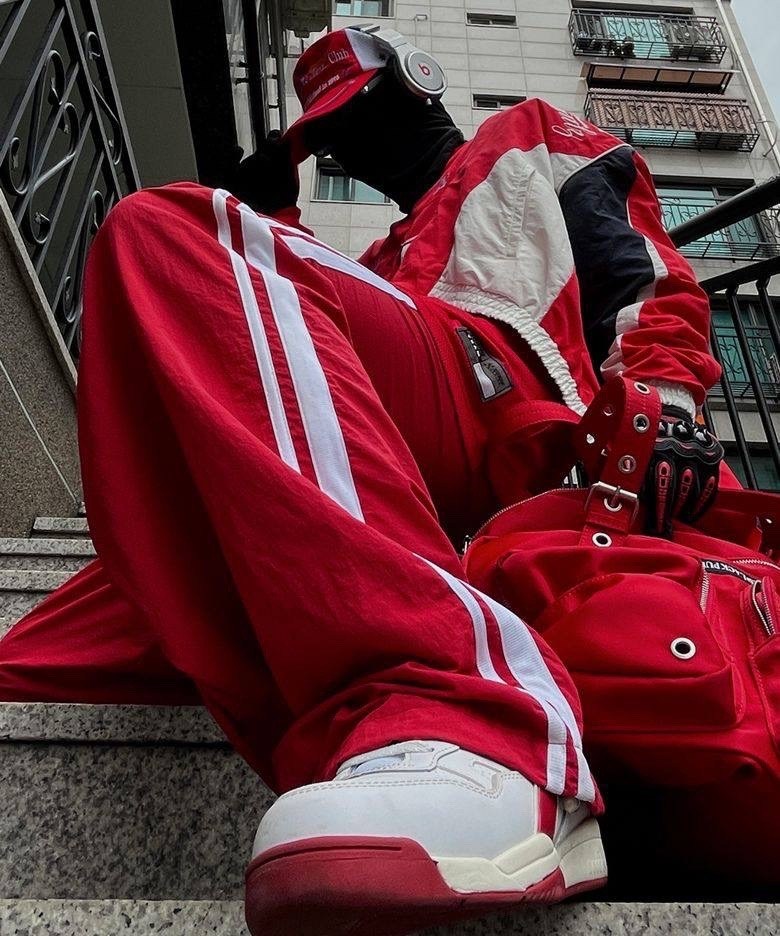 спортивные костюм,костюм красный,мужская мода,уличная мода,костюм