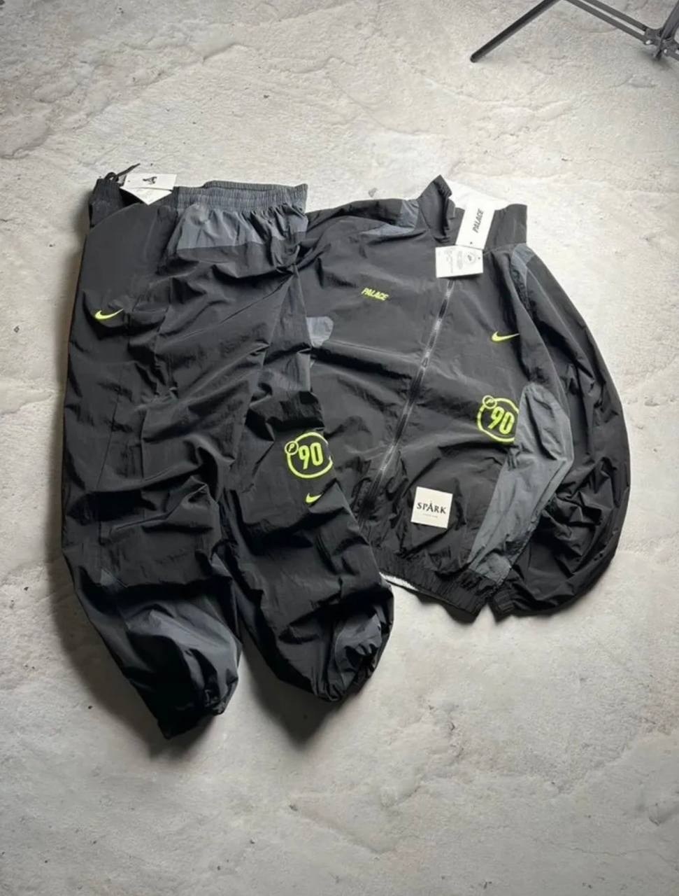 куртка спортивная,куртка,спортивная куртка nike,ветровка куртка,куртка найк