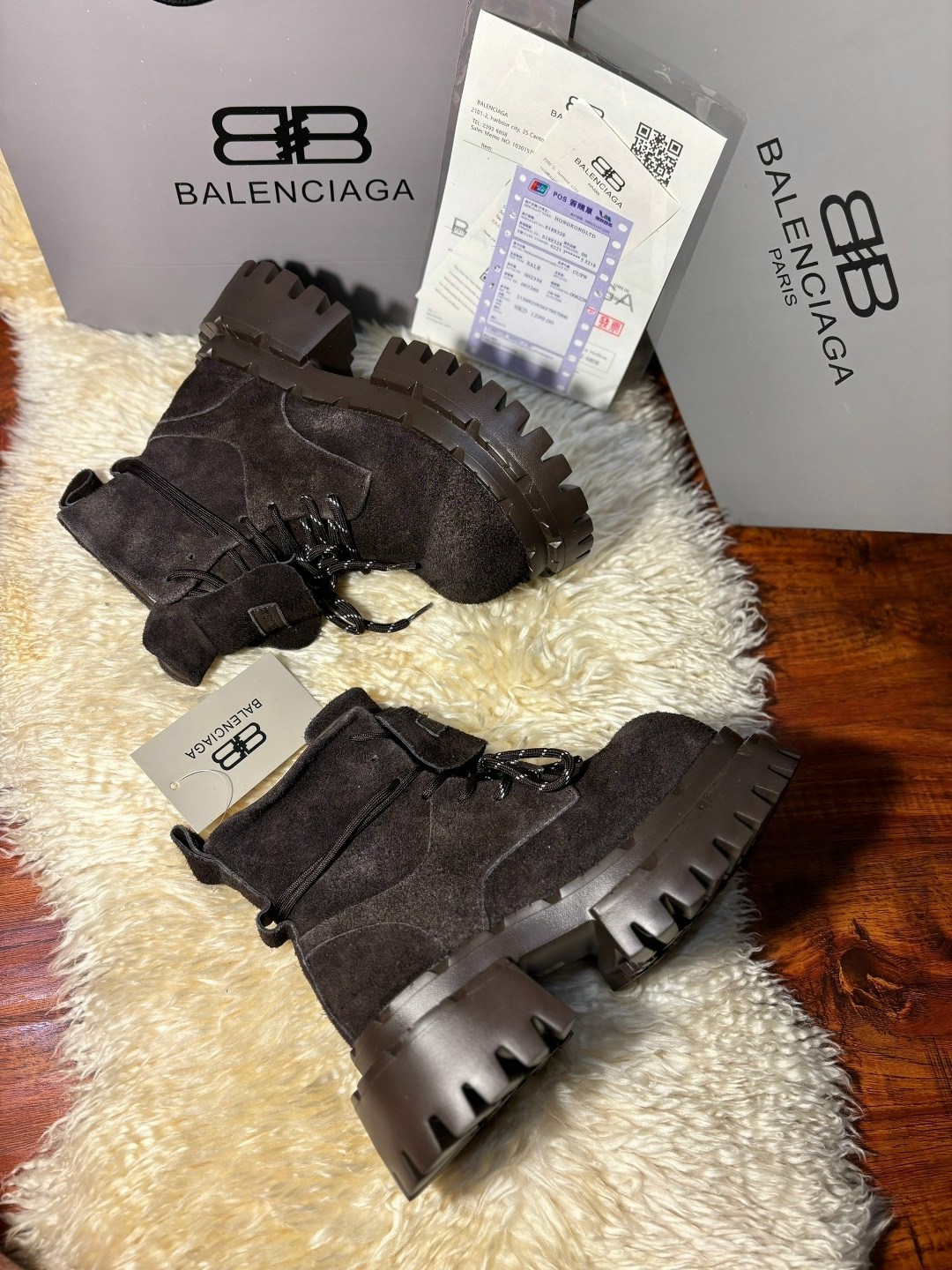 ботинки осенние баленсиага balenciaga цвет пурпурно-розовый,ботинки осенние balenciaga,ботинки осенние balenciaga balenciaga розово-пурпурный,ботинки balenciaga,женские ботинки balenciaga