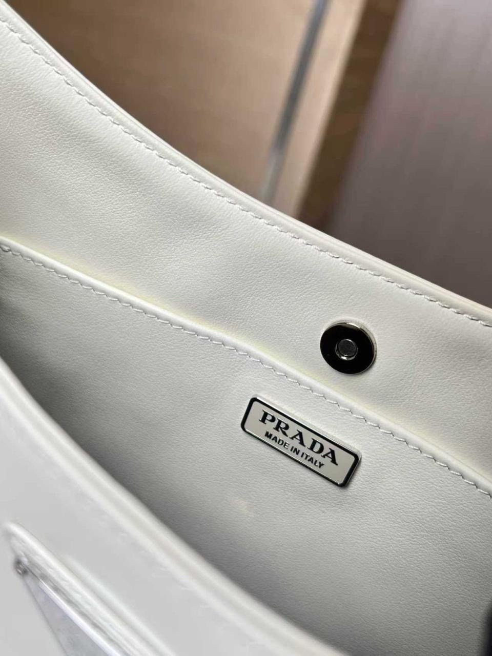 сумка,сумка прада белая,женская сумка prada,сумочка прада,сумка прада