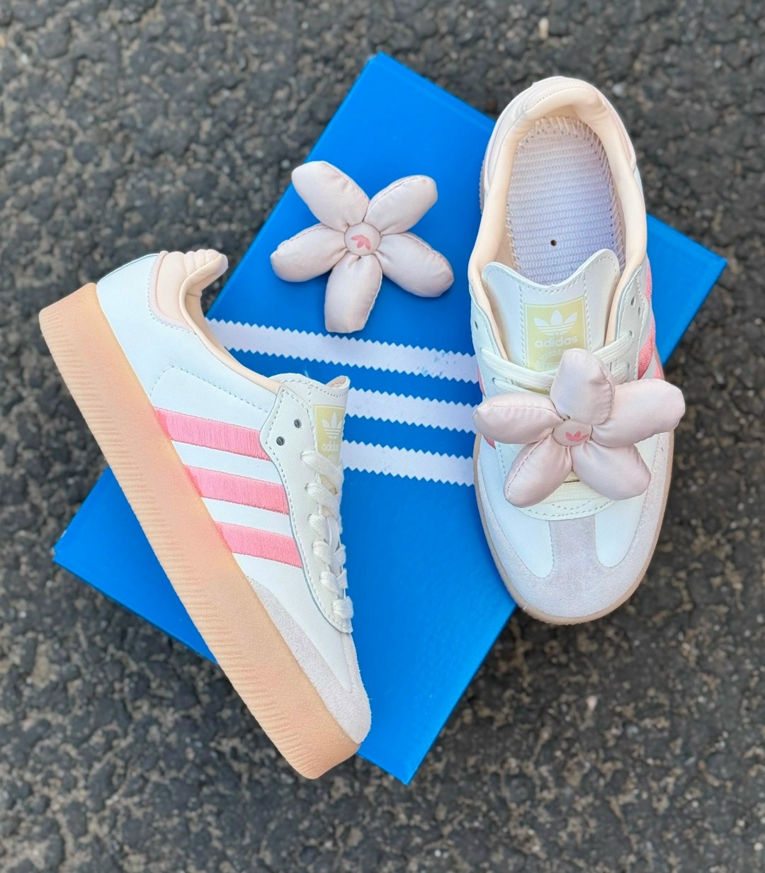 ,кроссовки adidas original,кроссовки adidas,женские кроссовки adidas,спортивная