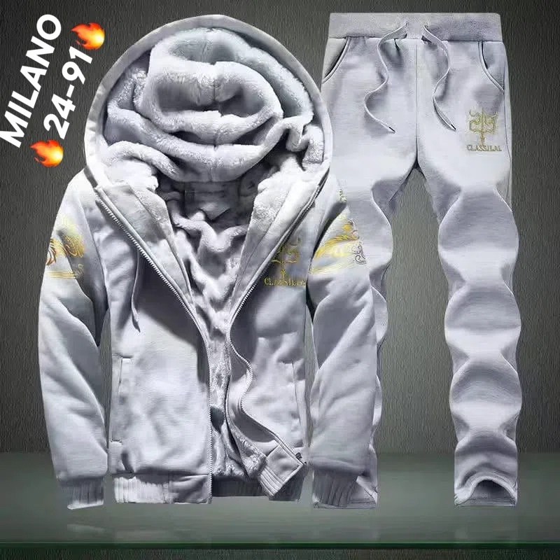 спортивные костюмы мужские,мужской спортивный костюм зимний с капюшоном,спортивные костюмы мужские брендовые зимние,утеплённые спортивные костюмы мужские брендовые,спортивные костюм
