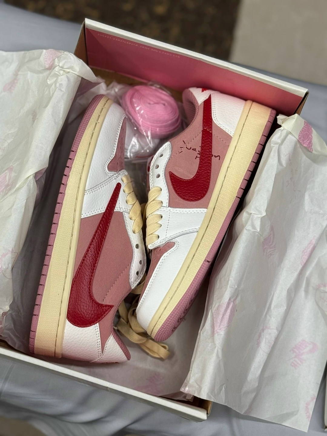 travis scott x air jordan 1 low sail/shy pink,кроссовки travis scott x air jordan 1 low,travis scott x air jordan 1 low og "sail/shy pink",nike air jordan 1 low x travis scott sail shy pink,женские кр