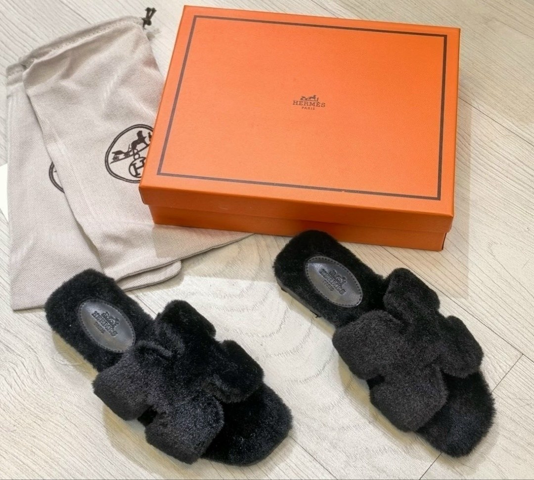 тапочки hermes,шлепанцы hermes,тапочки хермес женские,тапки hermes женские,меховые шлепки hermes