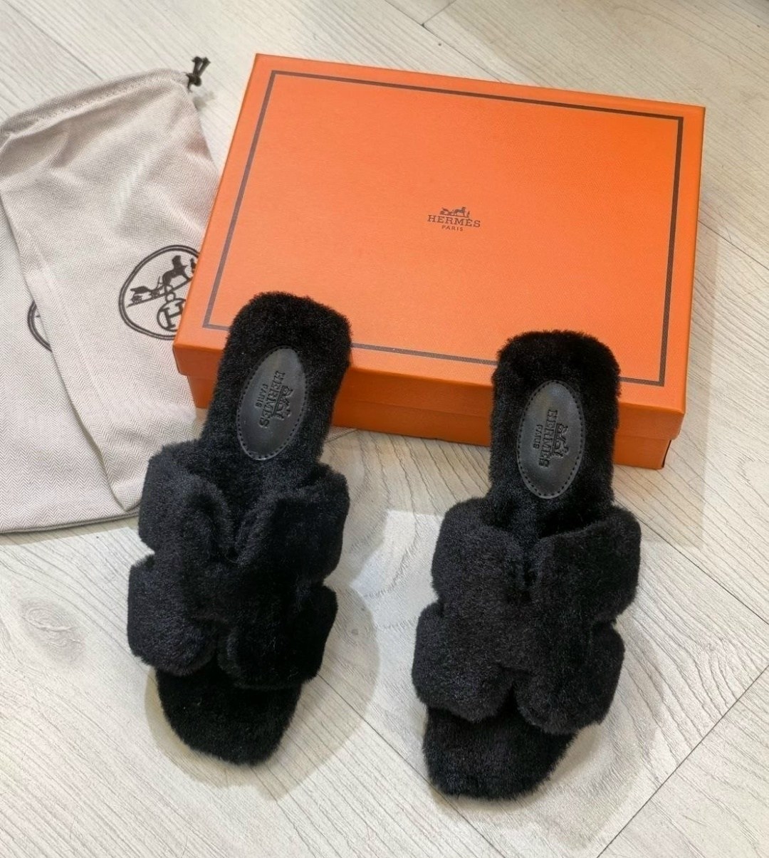 тапочки hermes,шлепанцы hermes,тапочки хермес женские,тапки hermes женские,меховые шлепки hermes