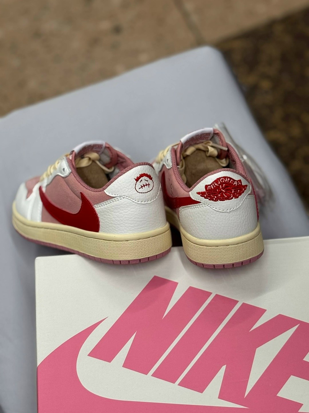 travis scott x air jordan 1 low sail/shy pink,кроссовки travis scott x air jordan 1 low,travis scott x air jordan 1 low og "sail/shy pink",nike air jordan 1 low x travis scott sail shy pink,женские кр