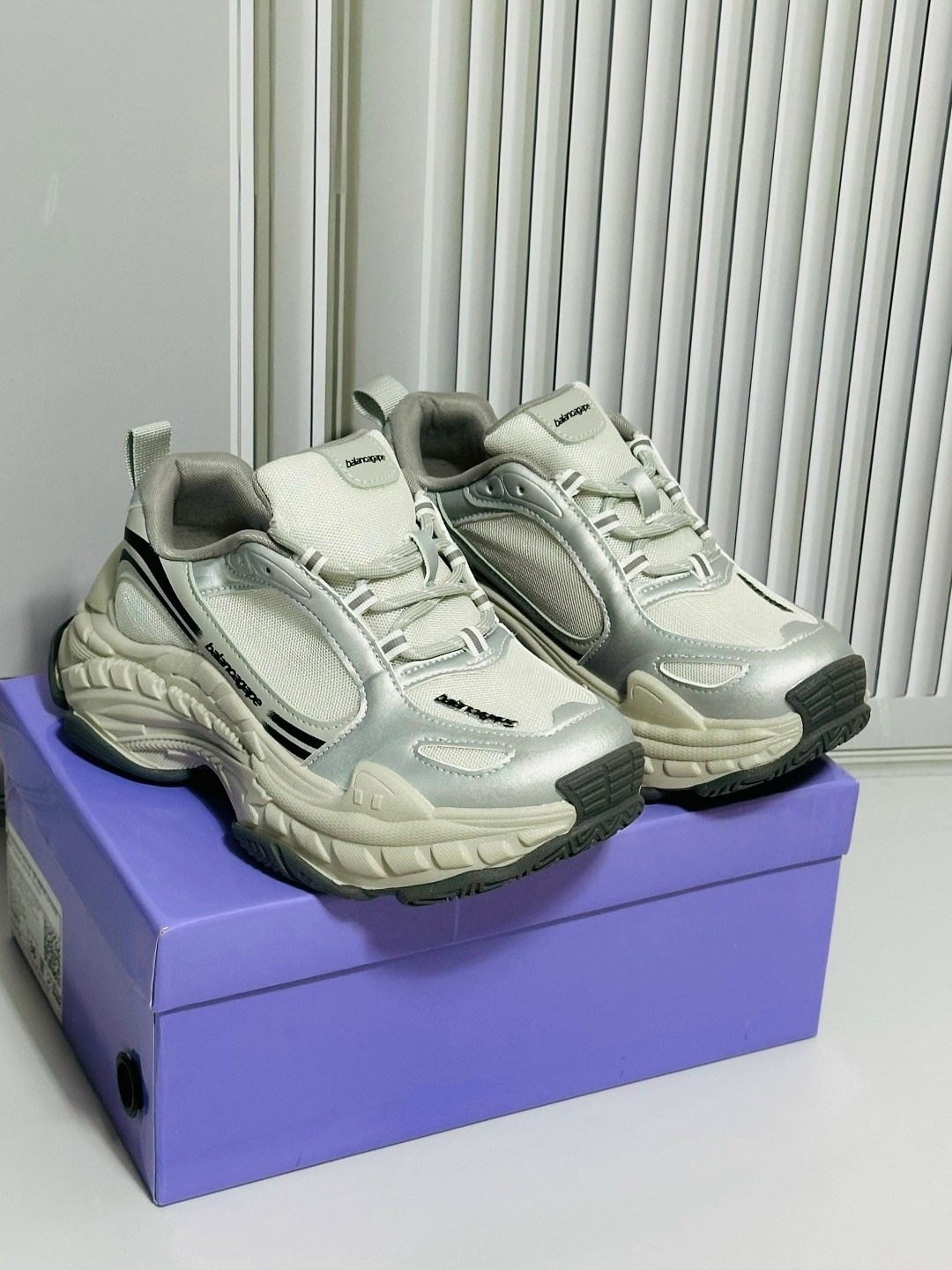 кроссовки в стиле balenciaga 10xl black,кроссовки женские balenciaga,balenciaga 10xl trainers all black,balenciaga кроссовки,кроссовки balenciaga 3xl sneaker 'worn-out черный