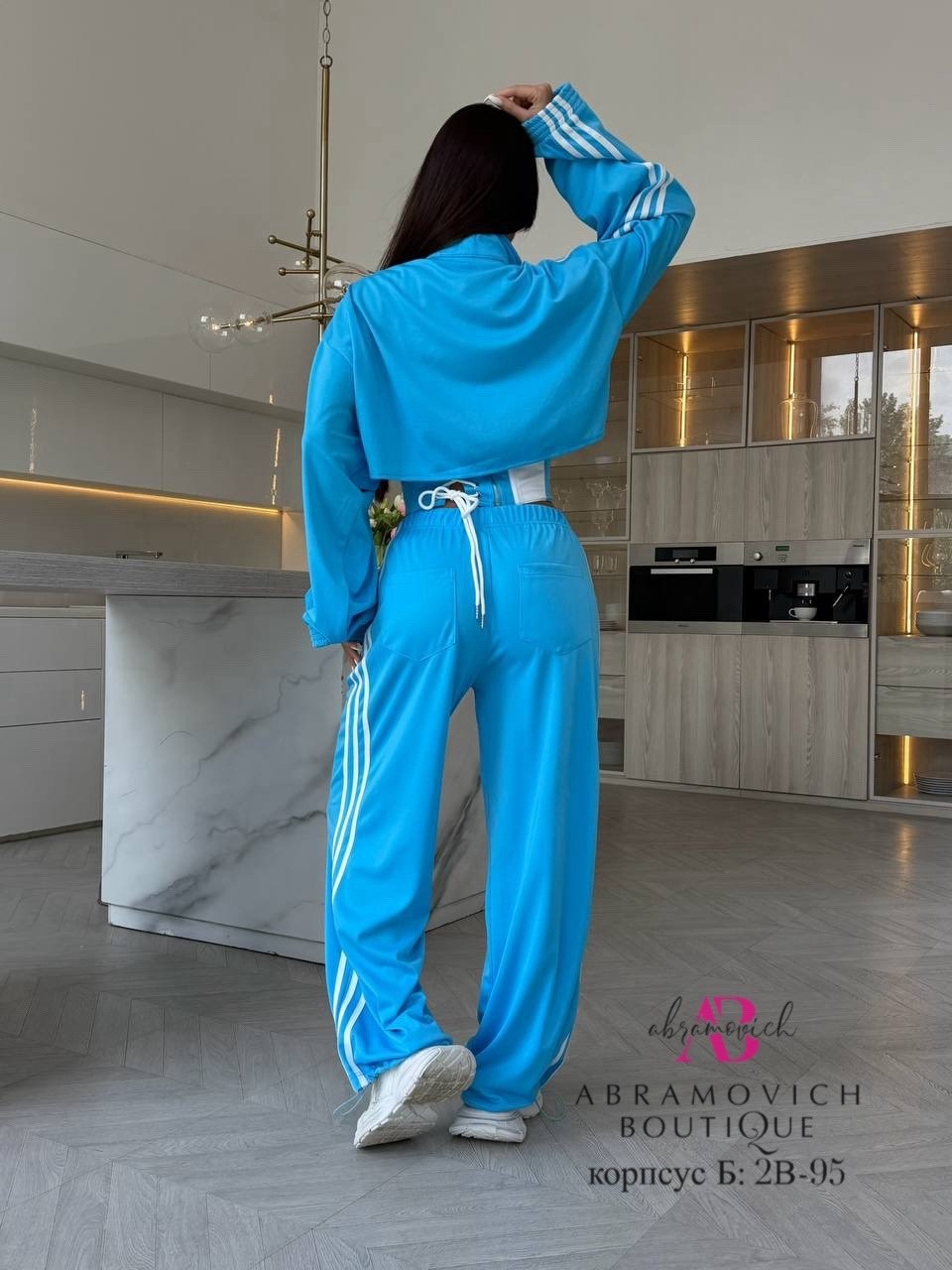 спортивный костюм,велюровые костюмы,женские костюмы,спортивный костюм женский,костюм голубой