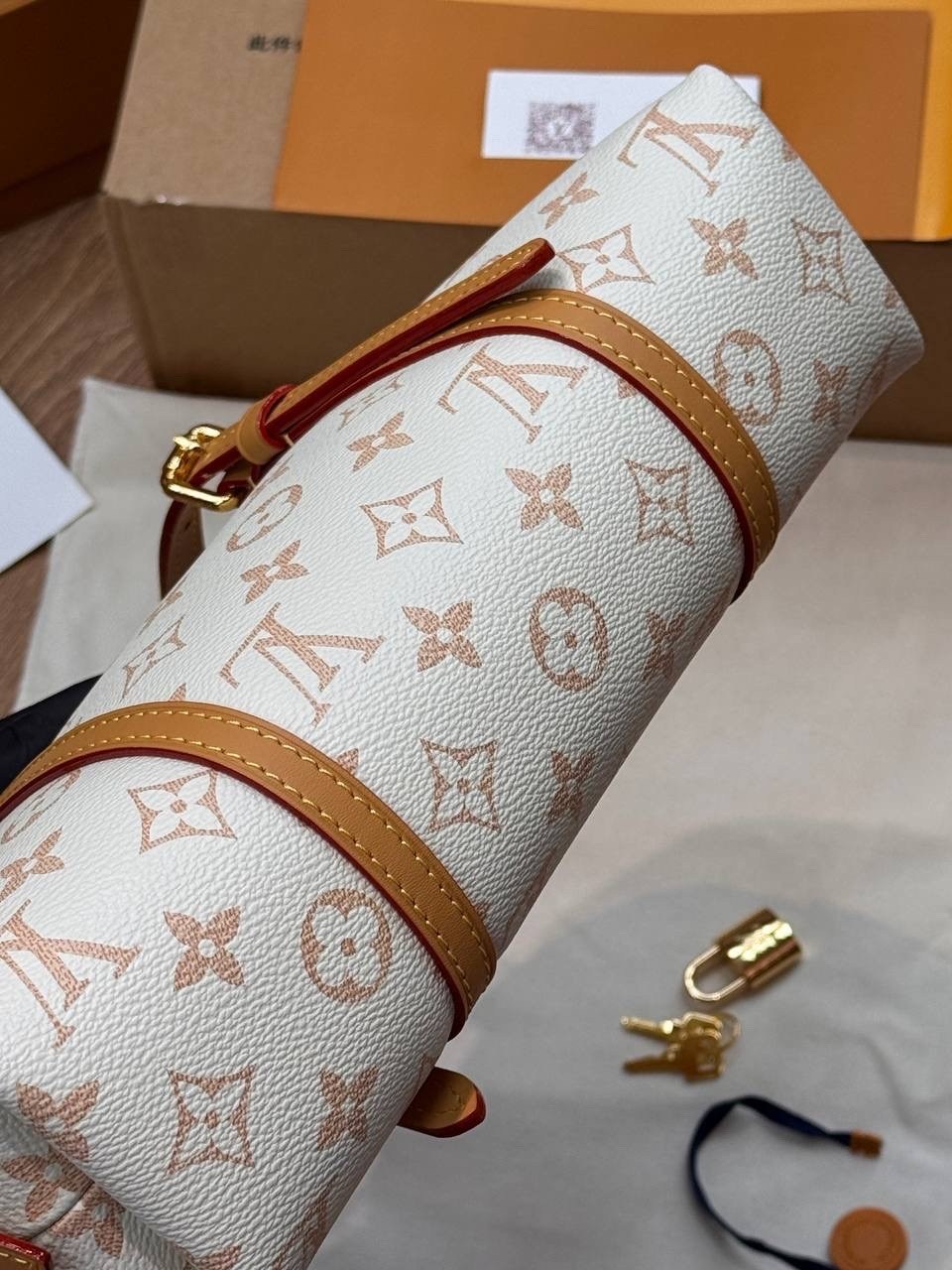 louis vuitton сумка,сумка дорожная louis vuitton,louis vuitton сумка на плечо,сумка женская louis vuitton,сумка