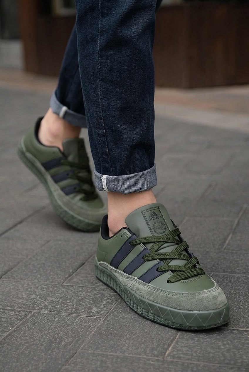 ,кроссовки adidas,мужской кроссовки,спортивная ,кроссовки адидас мужские синие с белой