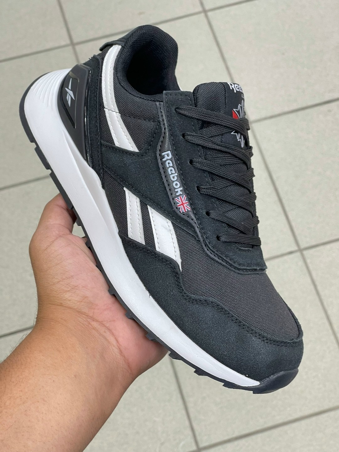 кроссовки reebok,мужские кроссовки reebok,кроссовки reebok classic,кроссовки мужские,кроссовки