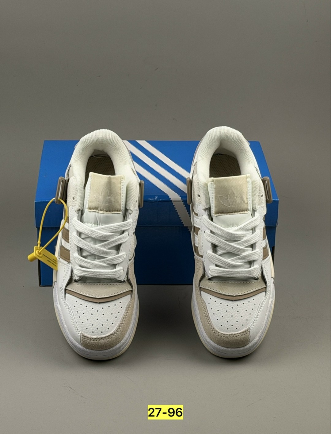 кроссовки adidas,кроссовки женские adidas,кроссовки адидас женские 2026,кроссовки adidas forum low 84,кроссовки мужские женские adidas