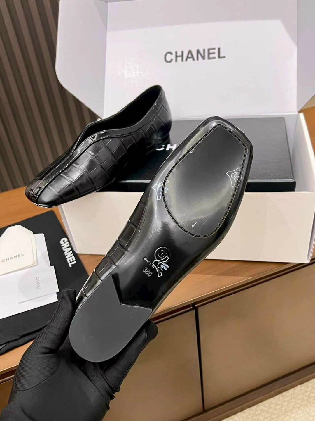 балетки chanel,туфли chanel,лоферы chanel,босоножки chanel,красные лоферы chanel