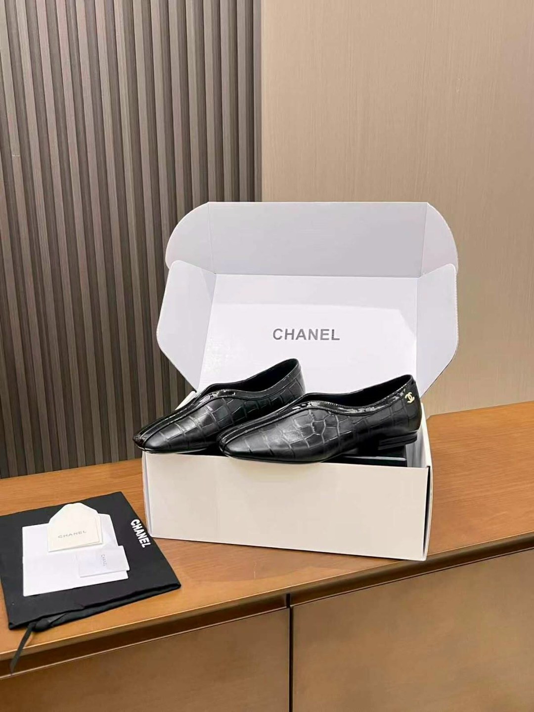 балетки chanel,туфли chanel,лоферы chanel,босоножки chanel,красные лоферы chanel