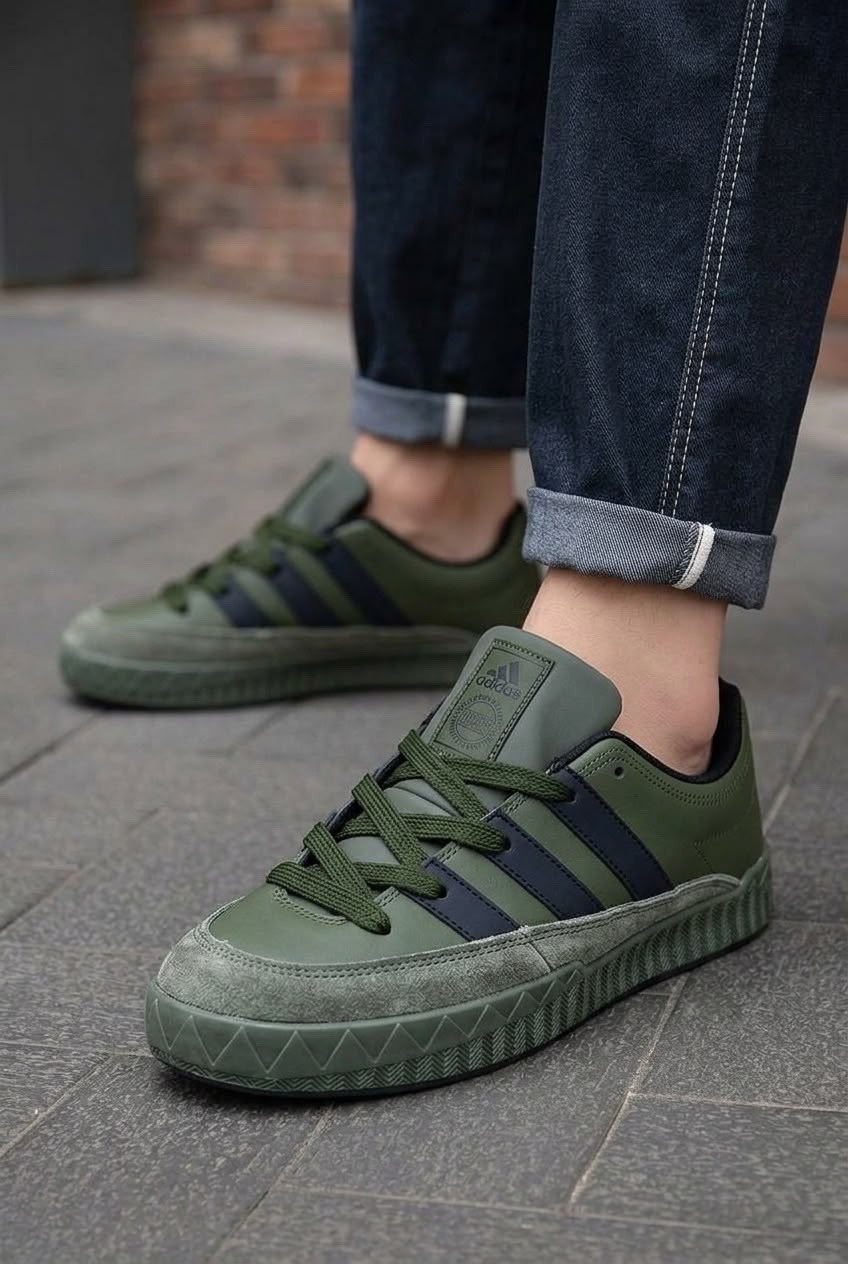 ,кроссовки adidas,мужской кроссовки,спортивная ,кроссовки адидас мужские синие с белой