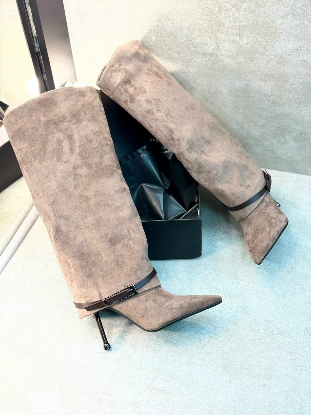 замшевые черные сапоги maison margiela,женские сапоги,ирен вартик сапоги,сапоги,