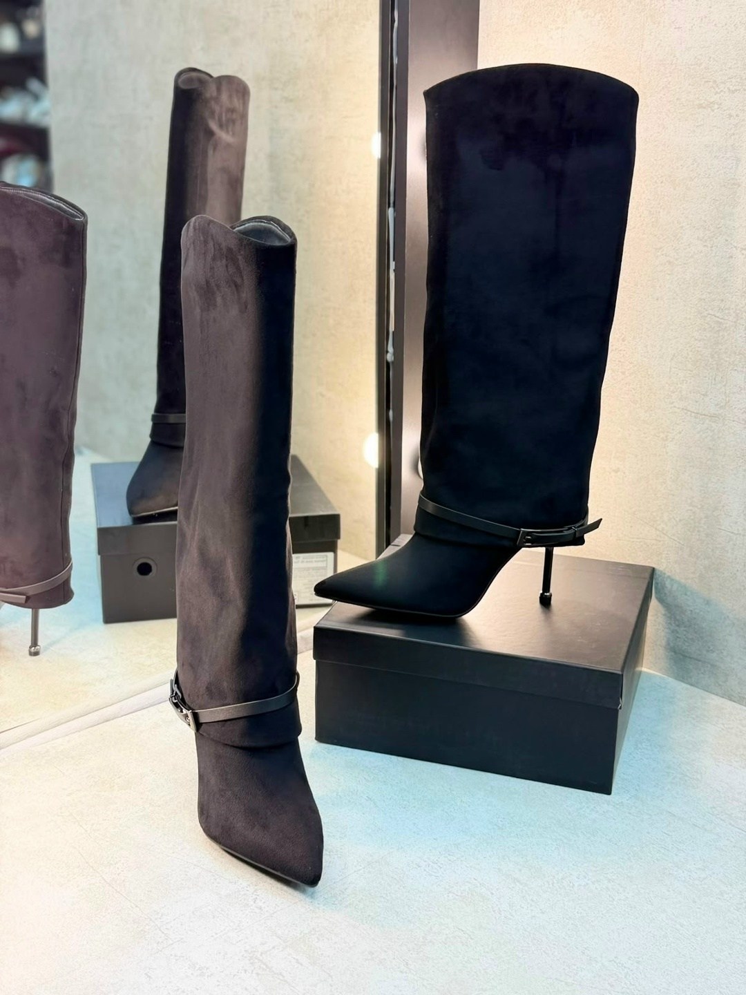замшевые черные сапоги maison margiela,женские сапоги,ирен вартик сапоги,сапоги,