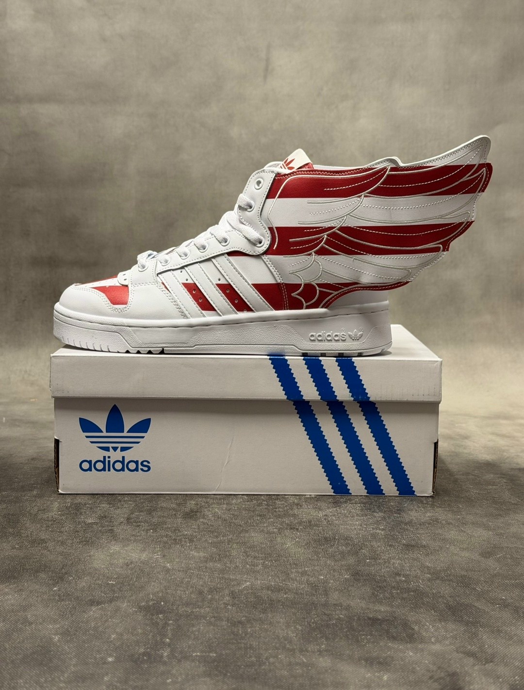 adidas jeremy scott wings 2.0,adidas jeremy scott wings 2.0 us flag stars and stripes sneakers,adidas jeremy scott wings 2.0 usa,jeremy scott adidas,adidas jeremy scott wings