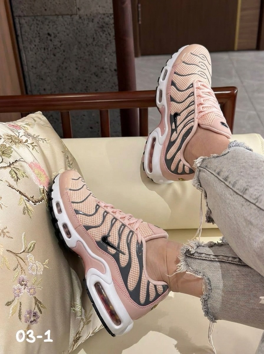 nike air max plus tn,кроссовки найк тн розовые,кроссовки,nike air max plus,женские кроссовки