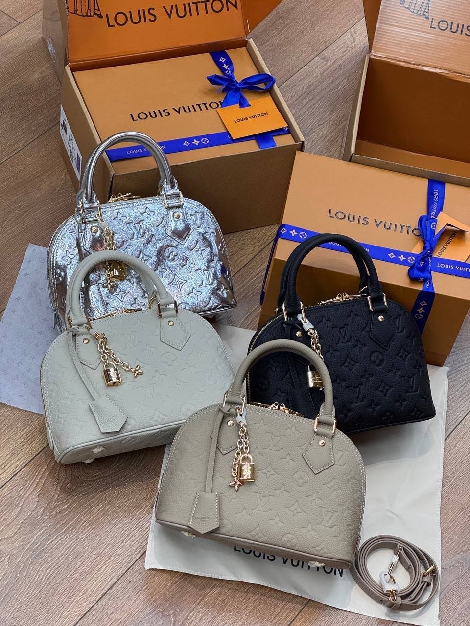 сумкa louis vuitton,женская сумка louis vuitton,сумка луи виттон,сумка louis vuitton в форме ракушки,сумочка луи виттон