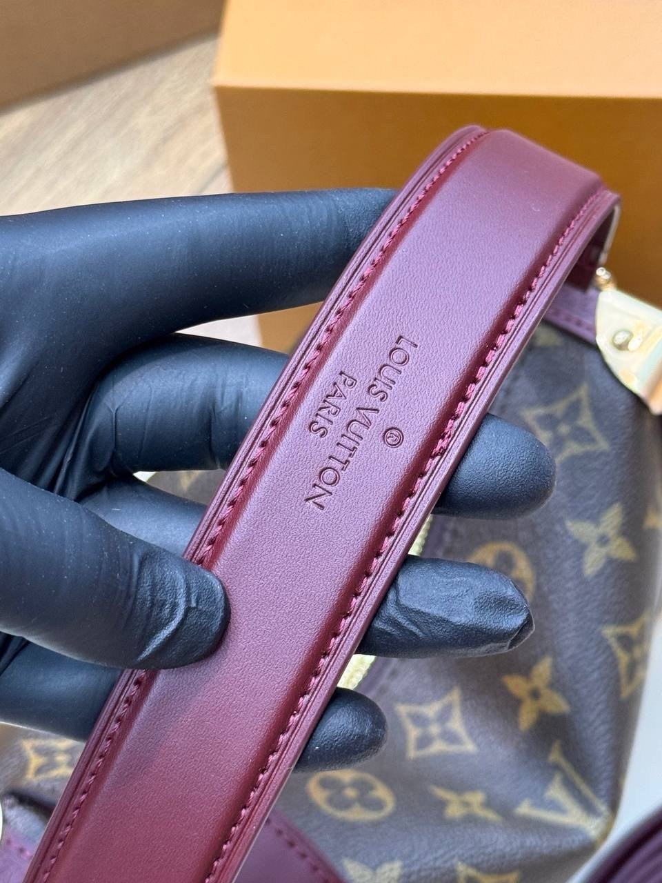 сумка женская louis vuitton 27-18 большой размер,женская сумка louis vuitton,louis vuitton сумка на плечо,сумка louis vuitton,сумка женская louis vuitton 28-20 см реплика
