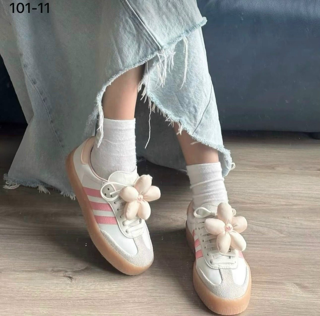 ,кроссовки adidas original,кроссовки adidas,женские кроссовки adidas,спортивная