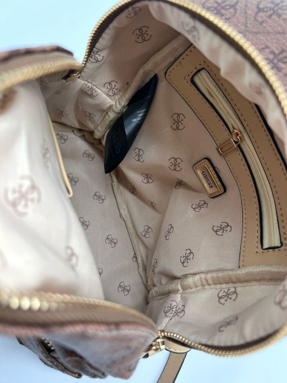 женский рюкзак guess,guess рюкзак,рюкзак guess бежевый,рюкзаки,рюкзак рюкзак guess