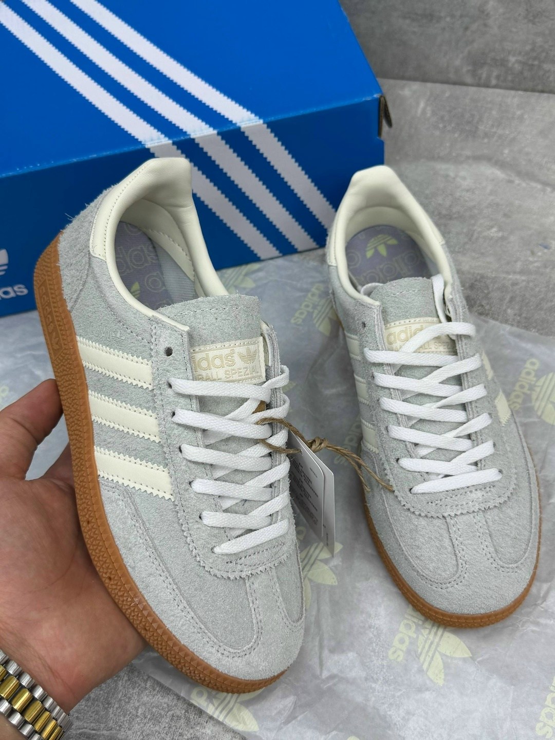 кроссовки adidas spezial,кроссовки adidas,adidas handball spezial,adidas originals кроссовки handball spezial,spezial красные кроссовки adidas