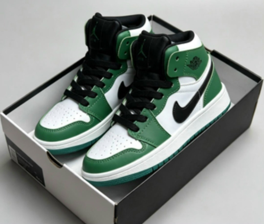 air jordan 1 mid pine green,nike air jordan 1 mid se pine green,nike air jordan 1 mid se,nike air jordan 1 mid,nike air jordan 1 pine green