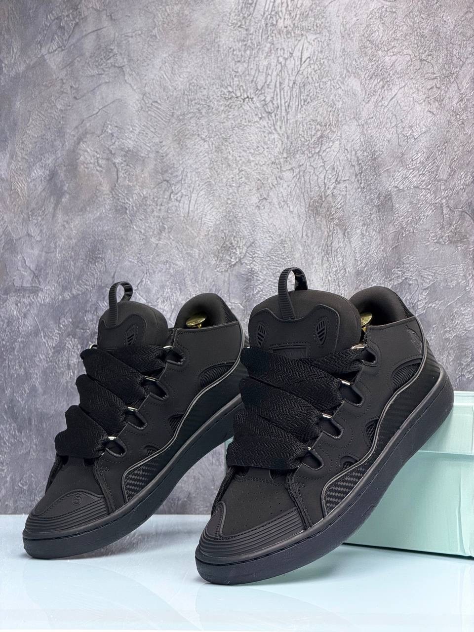 lanvin кроссовки curb,кроссовки lanvin,кроссовки curb lanvin черный,,lanvin выпустил полностью черные кроссовки curb lifestyle
