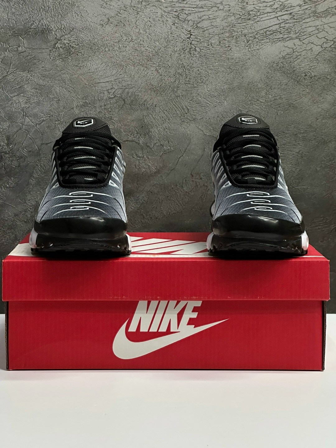 кроссовки nike air max tn plus,кроссовки мужские nike air max tn plus,nike air max tn plus,кроссовки nike tn plus,найк air max plus tn кроссовки
