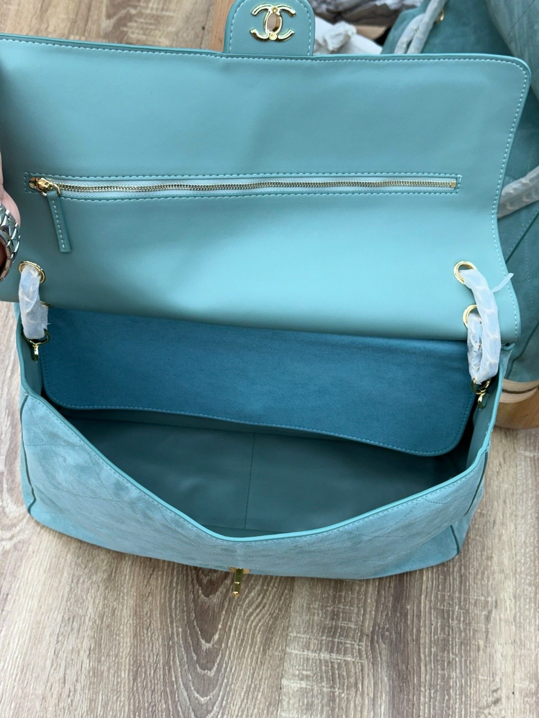 сумки шанель,chanel classic flap bag,сумка chanel женская,сумка chanel,chanel flap bag