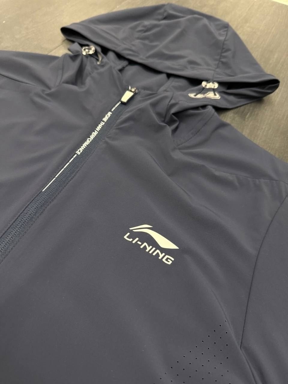 спортивный костюм nike,спортивный костюм мужской nike,спортивный костюм,мужской спортивный костюм,костюм nike