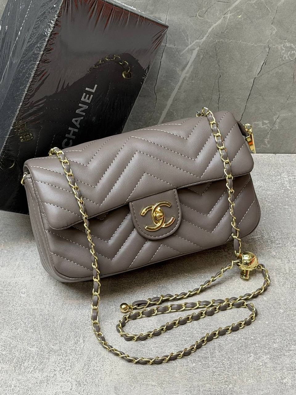женская сумка chanel,сумка chanel,сумка шанель,chanel classic flap bag,сумочки