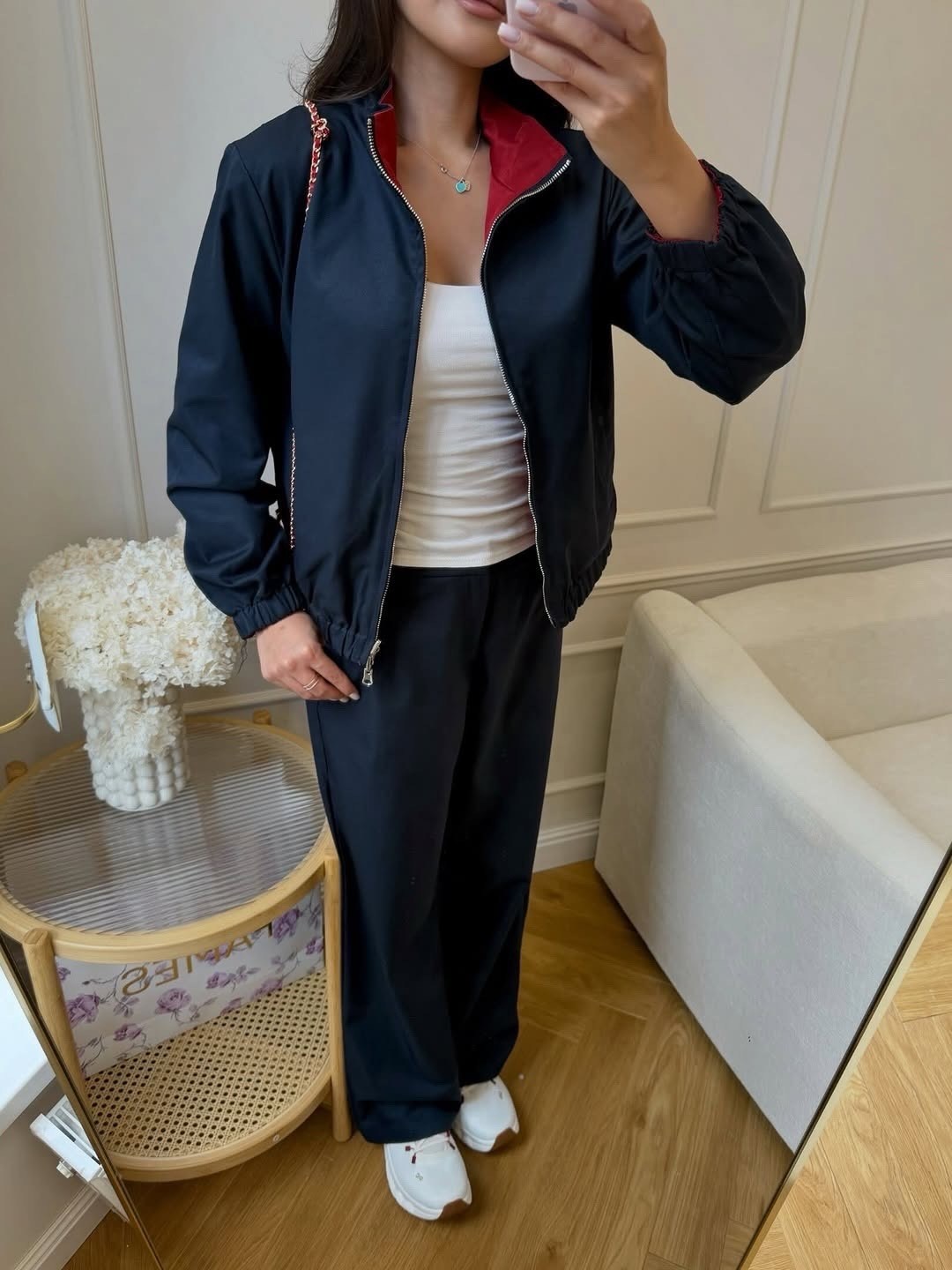 куртка бомбер,спортивные костюмы,женские спортивные костюмы,женская куртка бомбер,костюм с брюками