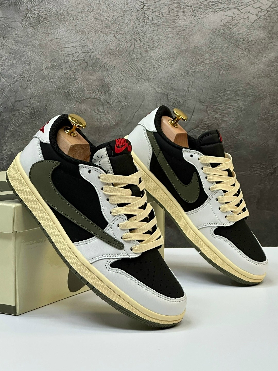 кроссовки nike air jordan 1 low travis scott,nike air jordan 1 low travis scott,кроссовки nike air jordan 1 low x travis scott,кроссовки travis scott x air jordan 1 low,air jordan 1 low travis scott
