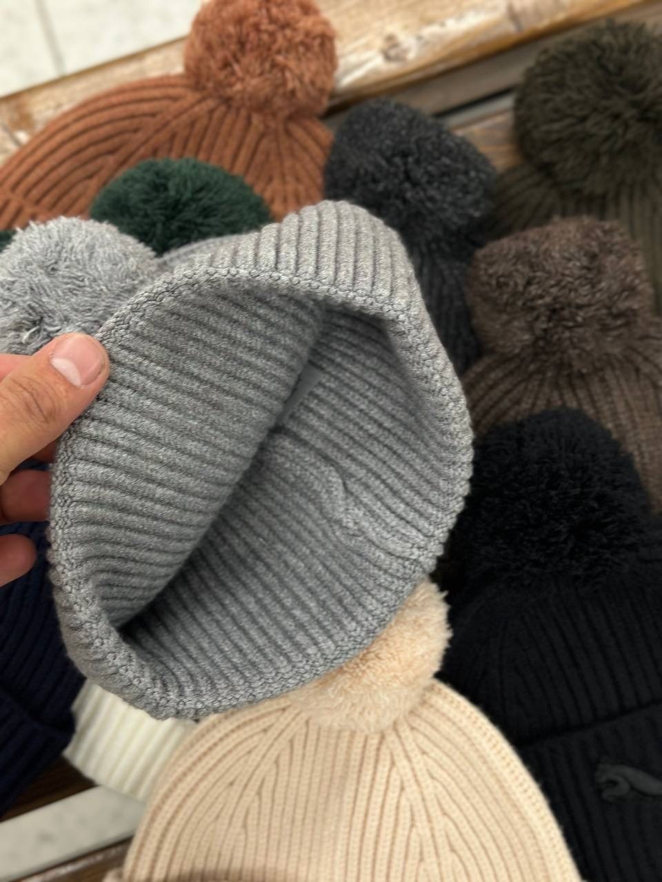 шапка пума pom beanie,шапка puma ws pom beanie,шапка puma,шапка бини женская puma ws pom beanie розовая,шапка puma pom pom beanie women's hat