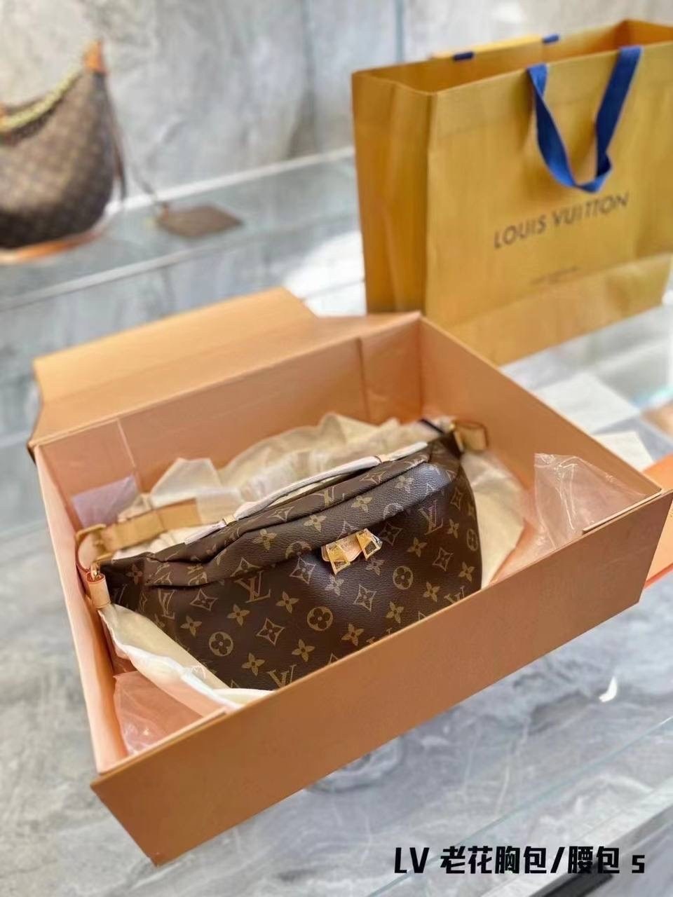 поясная сумка louis vuitton,сумкa louis vuitton,сумка на пояс louis vuitton,сумки женские louis vuitton сумка louis vuitton,сумка женская louis vuitton