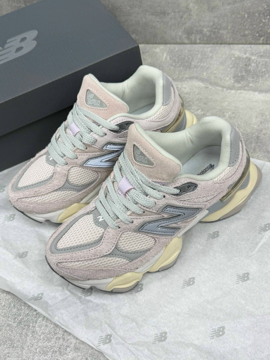 кроссовки new balance 9060,кроссовки new balance,кроссовки женские new balance,кроссовки new balance 9060 quartz grey,спортивная