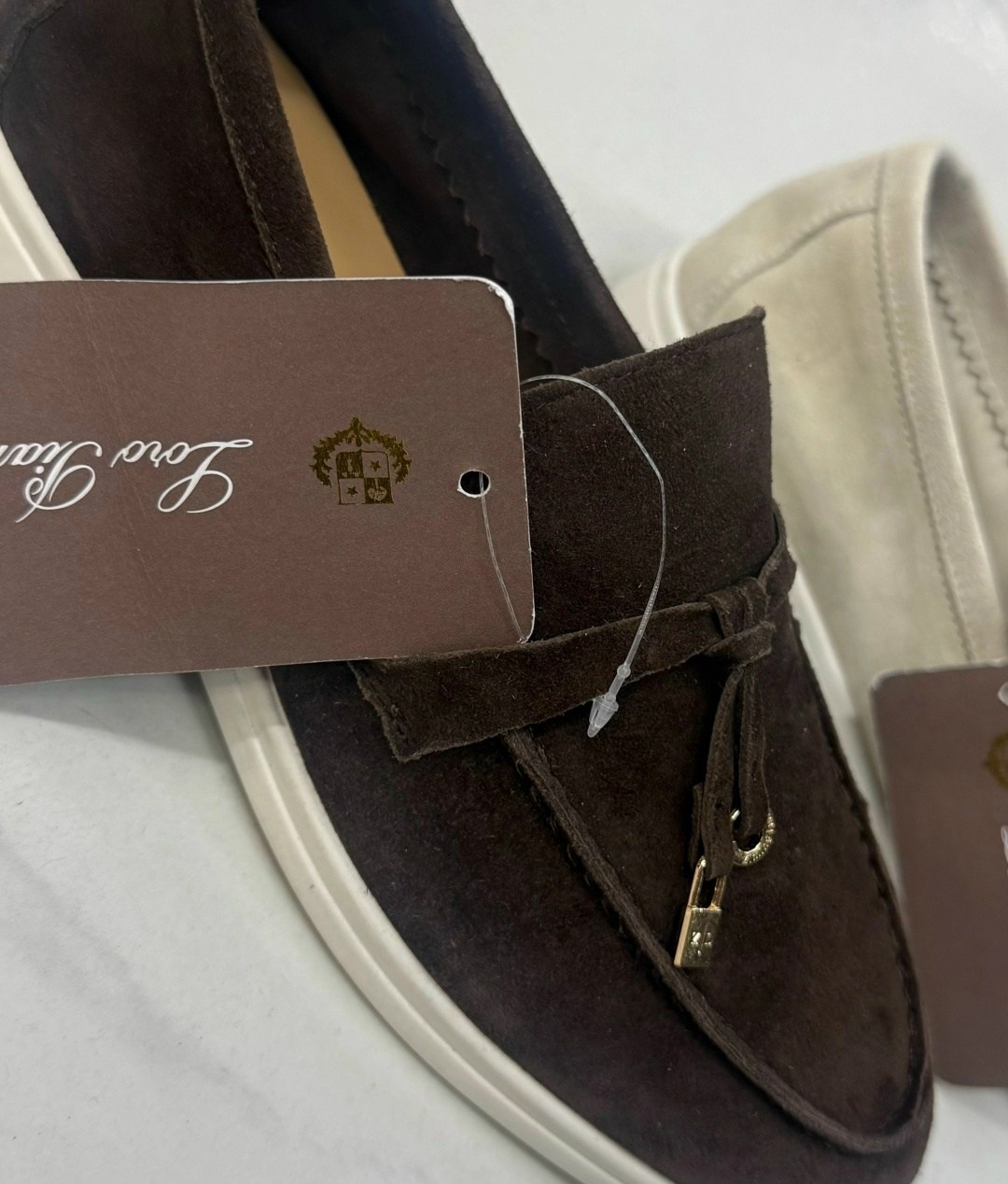 лоферы из натуральной замши loro piana,лоферы loro piana женские,лоферы loro piana,лоферы из натуральной замши,лоферы натуральная замша лорики loro piana