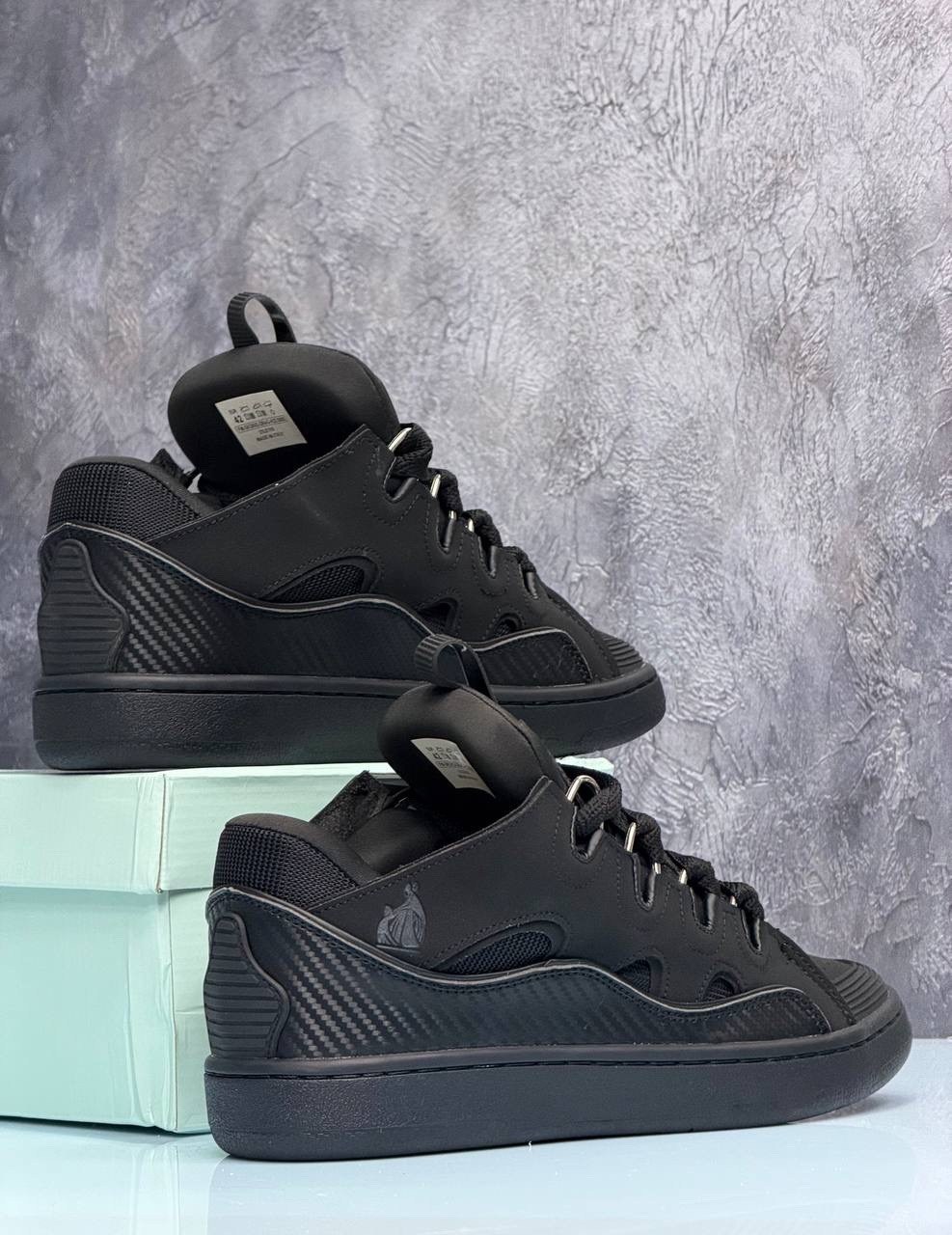 lanvin кроссовки curb,кроссовки lanvin,кроссовки curb lanvin черный,,lanvin выпустил полностью черные кроссовки curb lifestyle