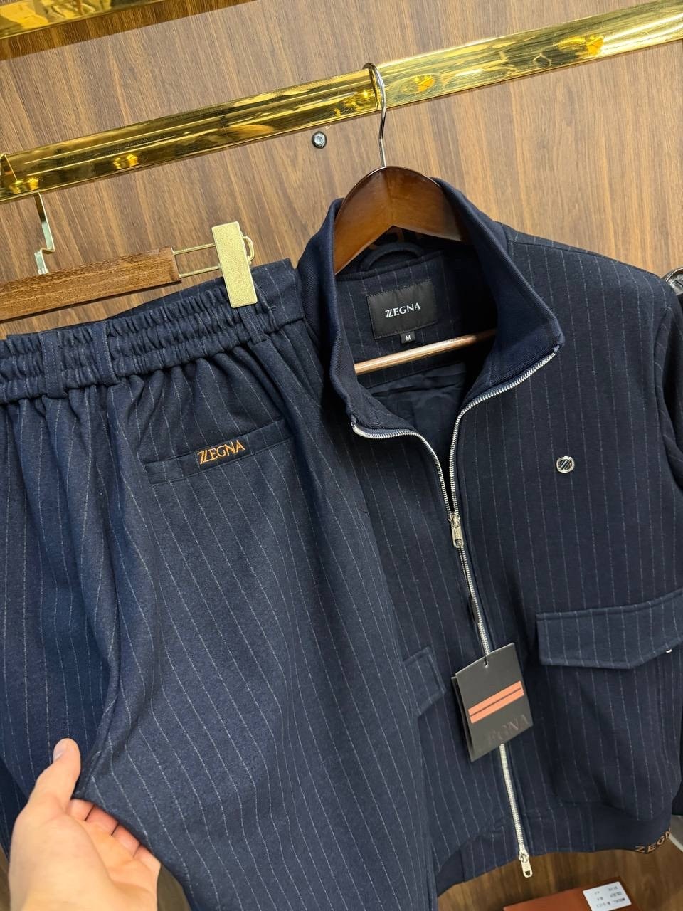 спортивный костюм brunello cucinelli,спортивные костюмы мужские,костюм мужской,костюм классический,спортивные костюм